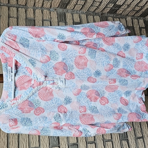 Emily Daniels Linen Blend Top Seashells Sz Large - Picture 2 of 11